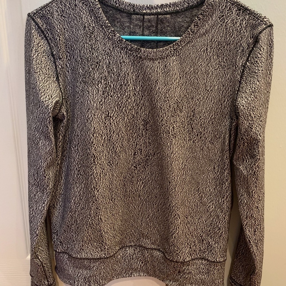 Women’s Lululemon Top Black White Print Size 4